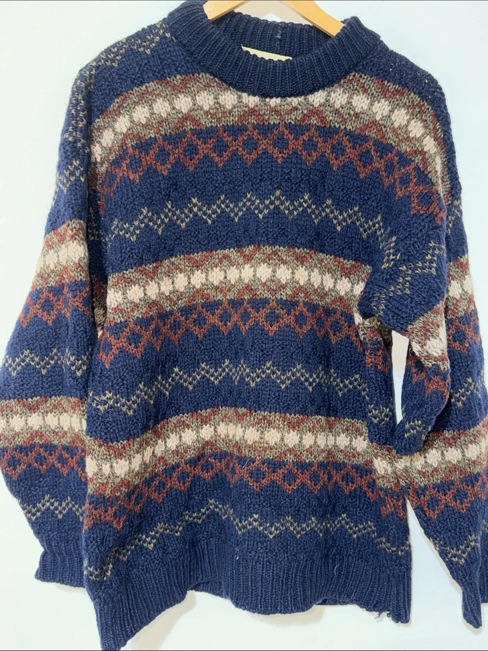 Vintage Icelandic Men's Navy Fair Isle Knit Sweater - Classic Winter Pullover